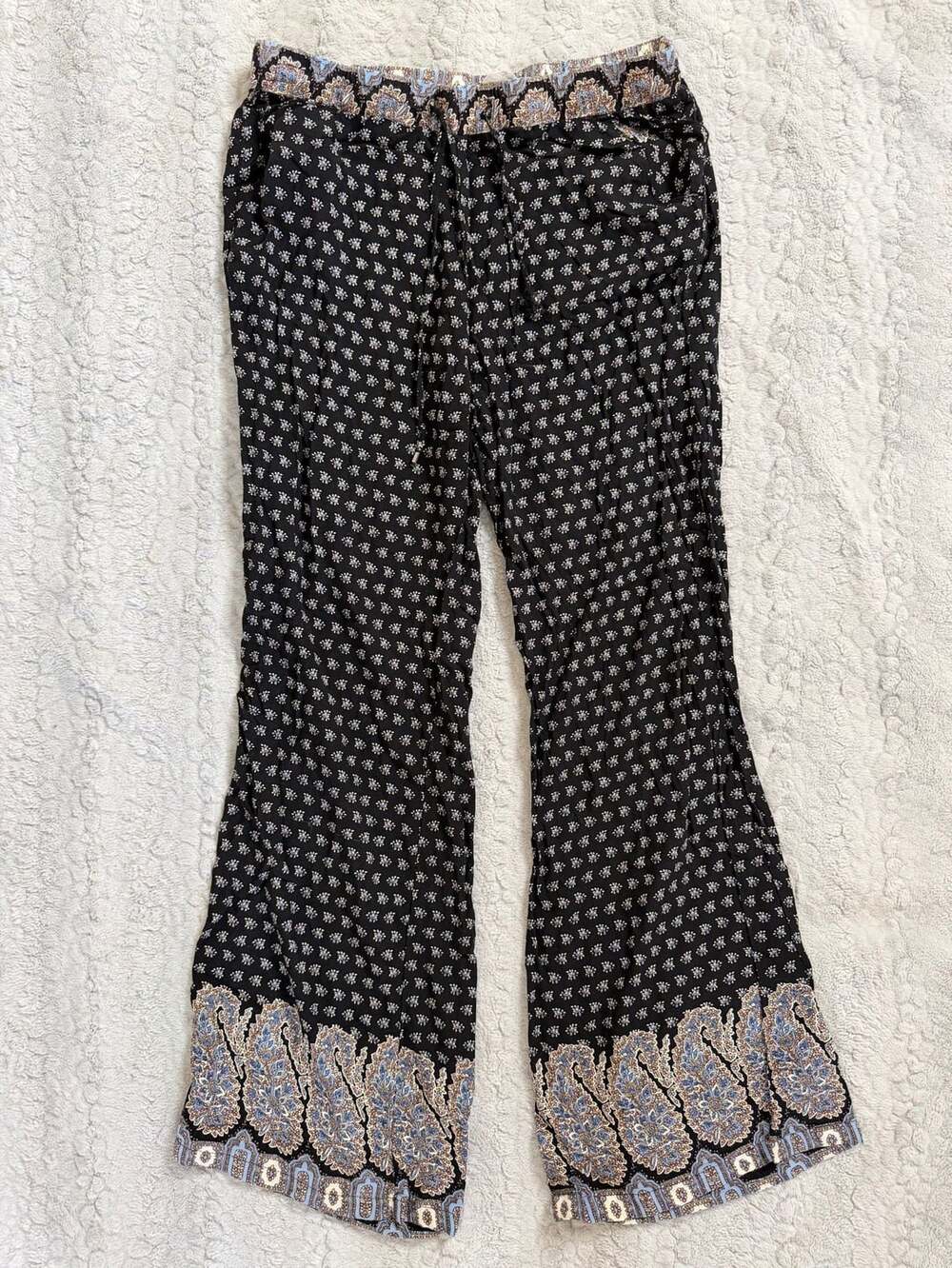 Breeze Ever Black and Blue Floral Paisley Wide Leg Pull-On Pants